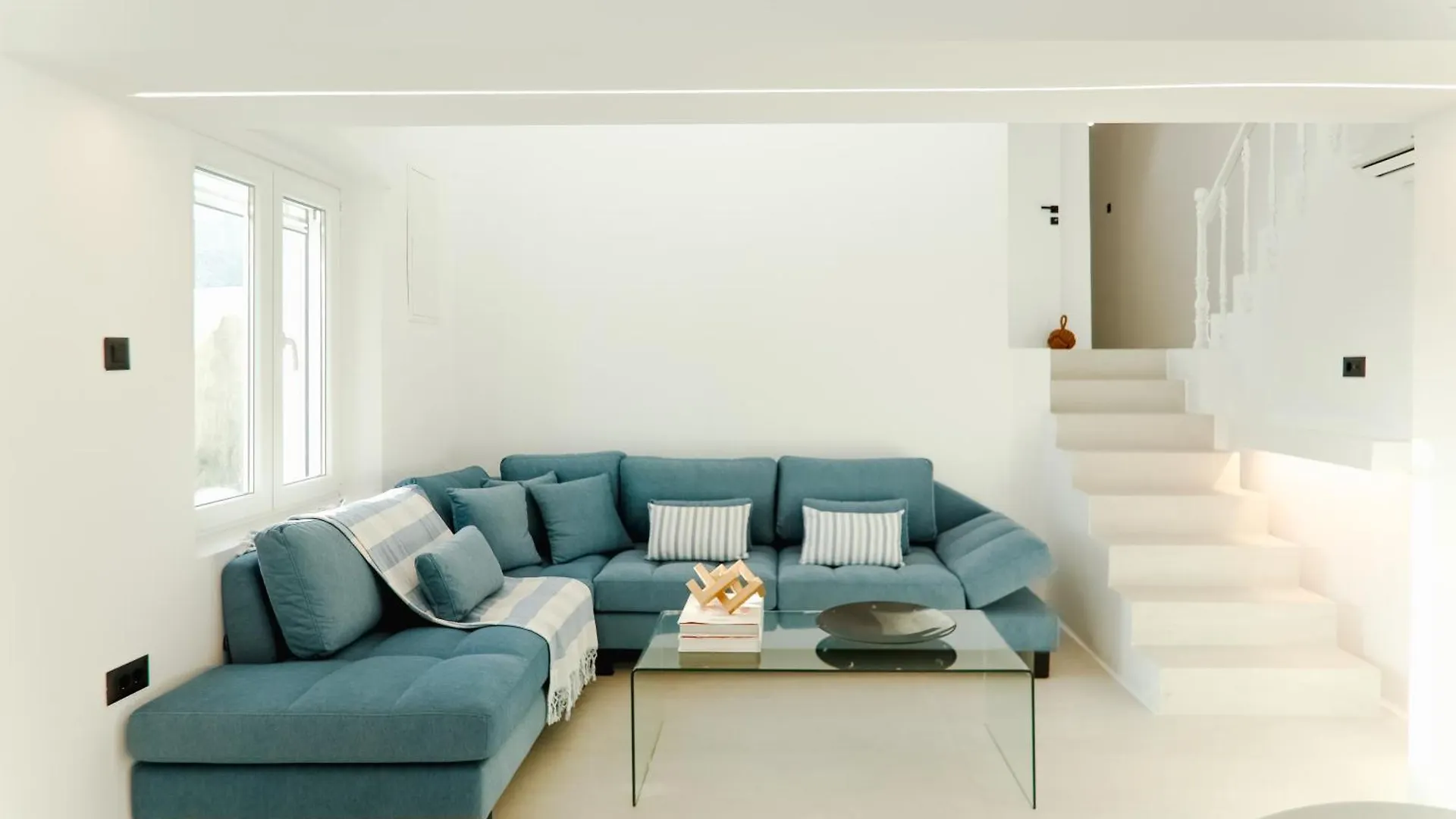 Eternity Blue Villa Mykonos Town